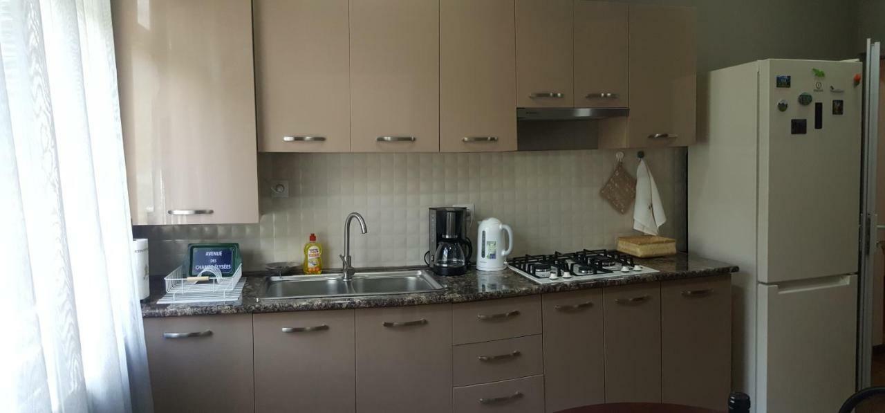 קאחתי Hillside Orbeliani Residence מראה חיצוני תמונה